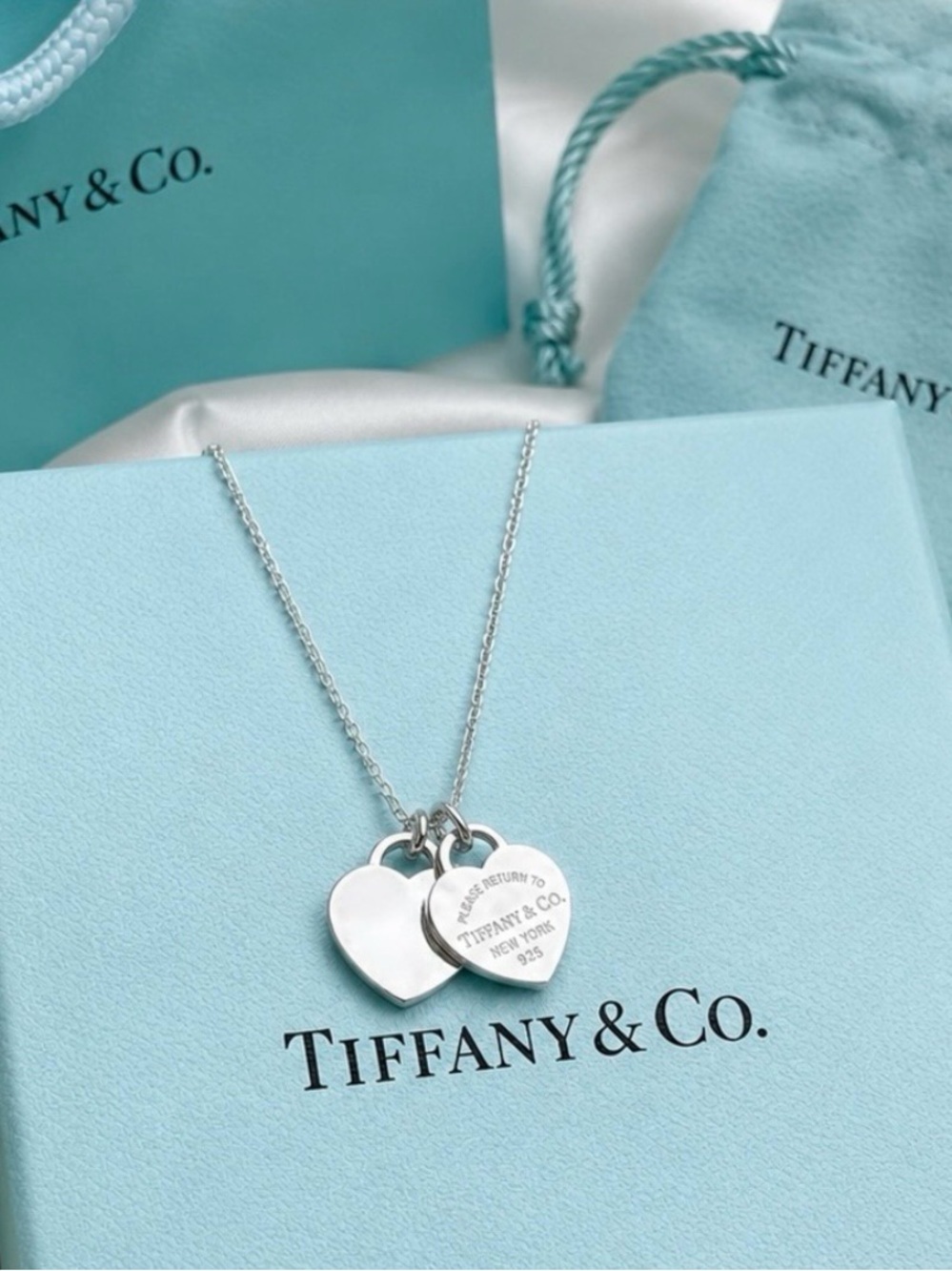 Tiffany & Co. Return to Tiffany Double Heart Pendant Necklace Sterling 16” Mini